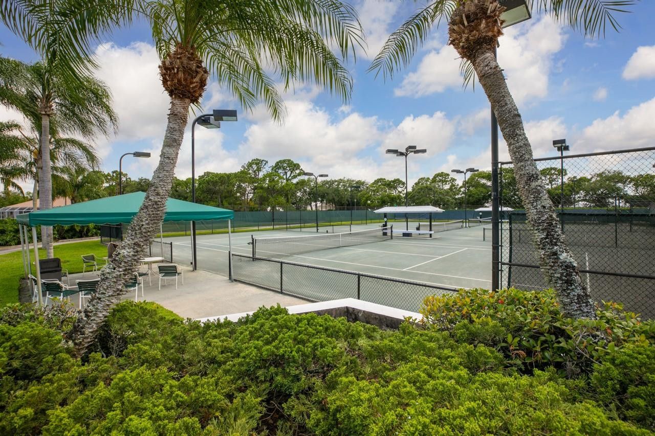 1790 SW Willowbend Lane, Palm City, FL 34990 Photo