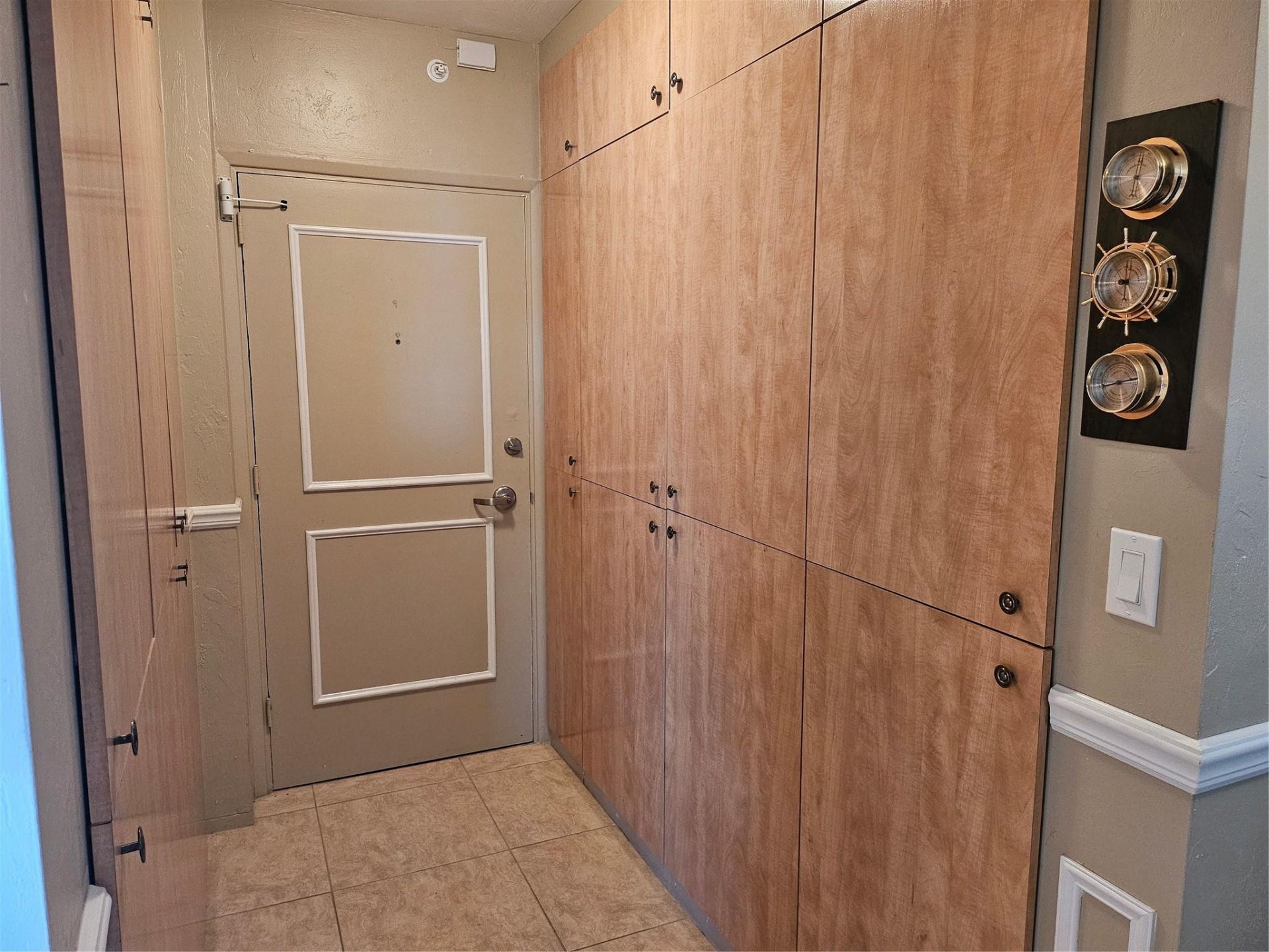 3200 NE 36 Street, Unit 1214, Fort Lauderdale, FL 33308 Photo