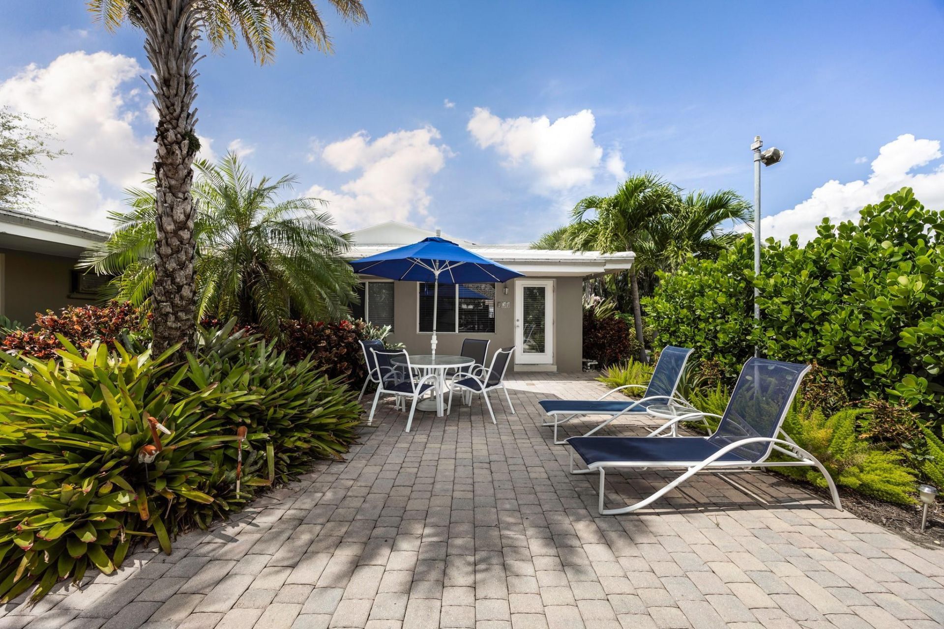 2648 NE 32nd Street, Fort Lauderdale, FL 33306 Photo