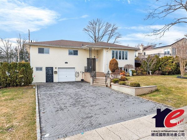 55 Executive Drive , Manhasset Hills, NY 11040