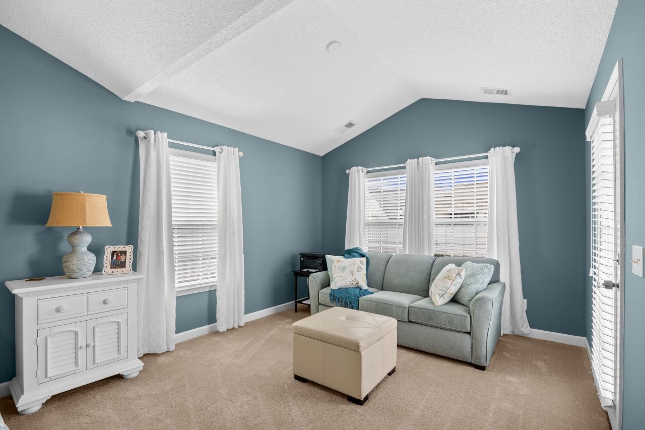 854 Riverward Dr.  Photo 21