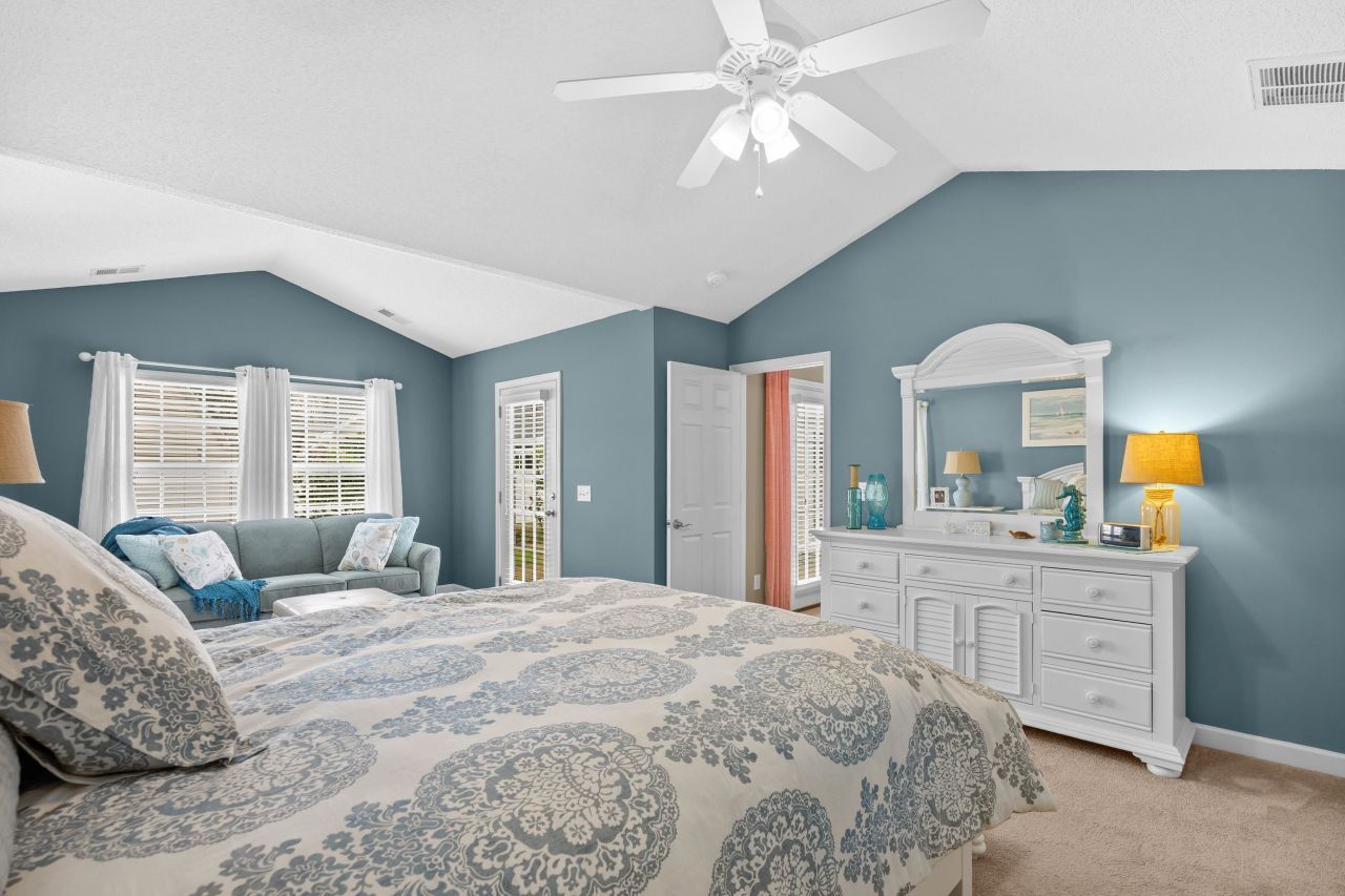 854 Riverward Dr.  Photo 22