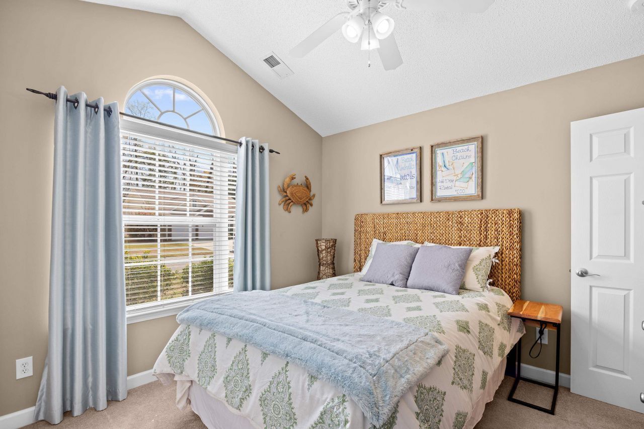 854 Riverward Dr.  Photo 29