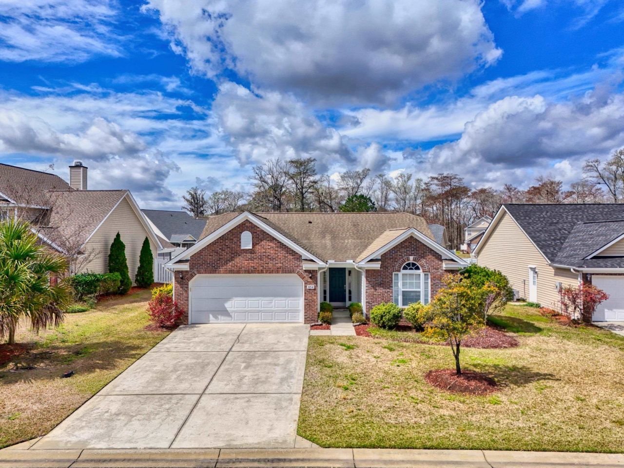 854 Riverward Dr.  Photo 4