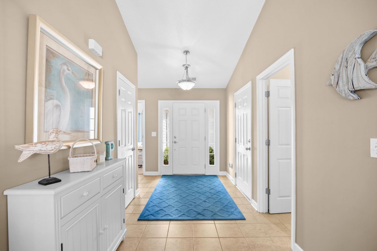 854 Riverward Dr.  Photo 6