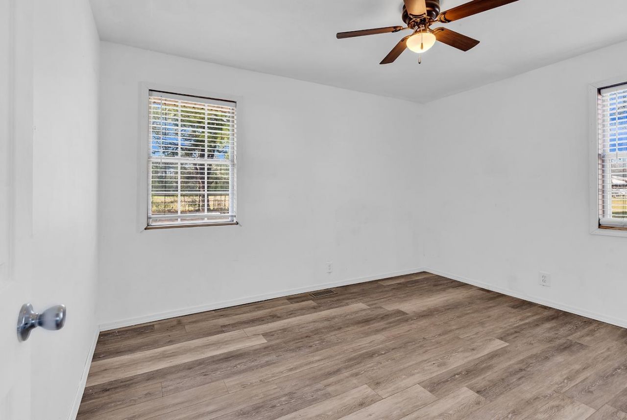 409 Reaves St. Photo 20
