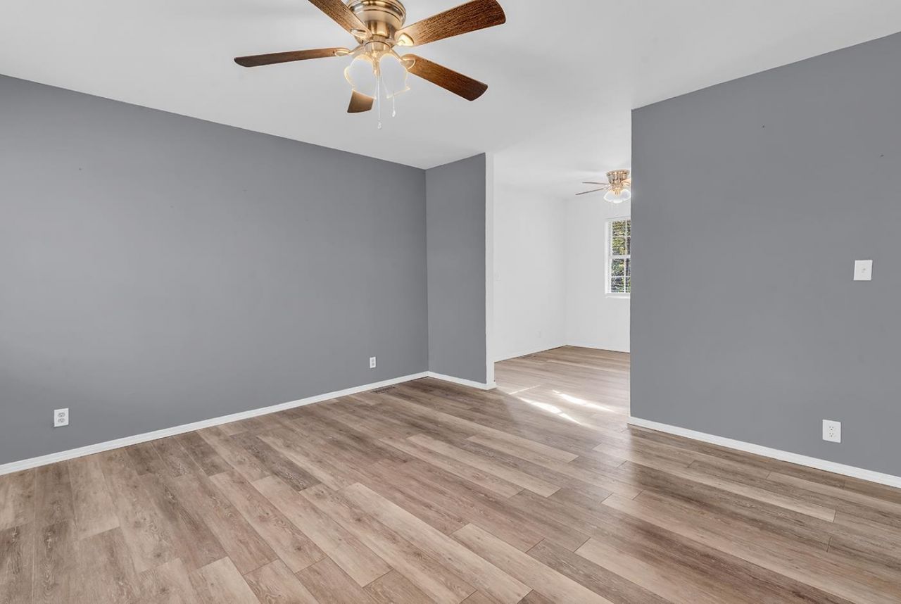 409 Reaves St. Photo 4