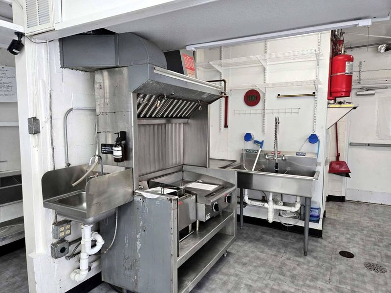 2860 Sullivant Avenue , Columbus, OH 43204 Photo 13