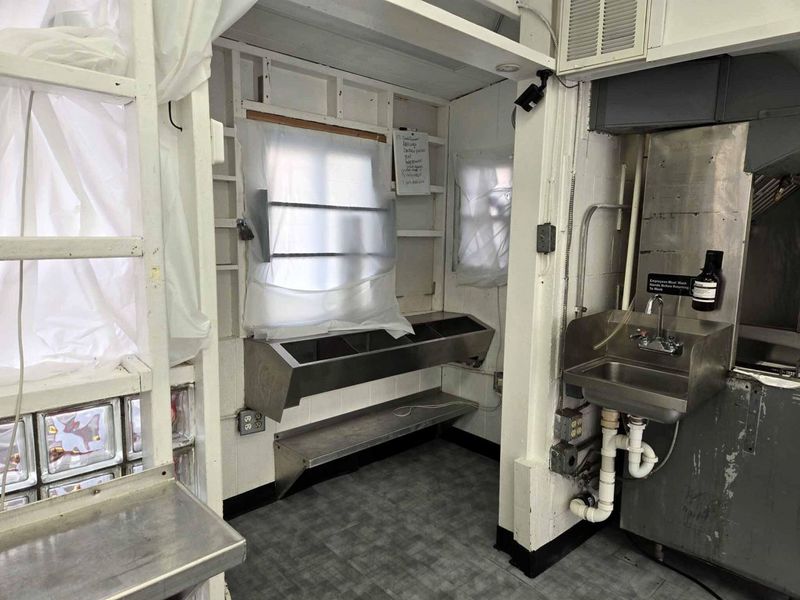 2860 Sullivant Avenue , Columbus, OH 43204 Photo 15