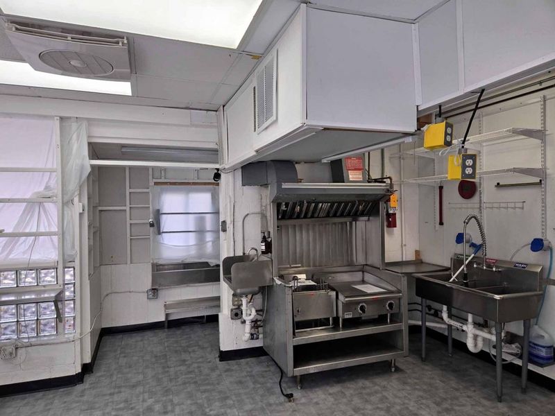 2860 Sullivant Avenue , Columbus, OH 43204 Photo 17