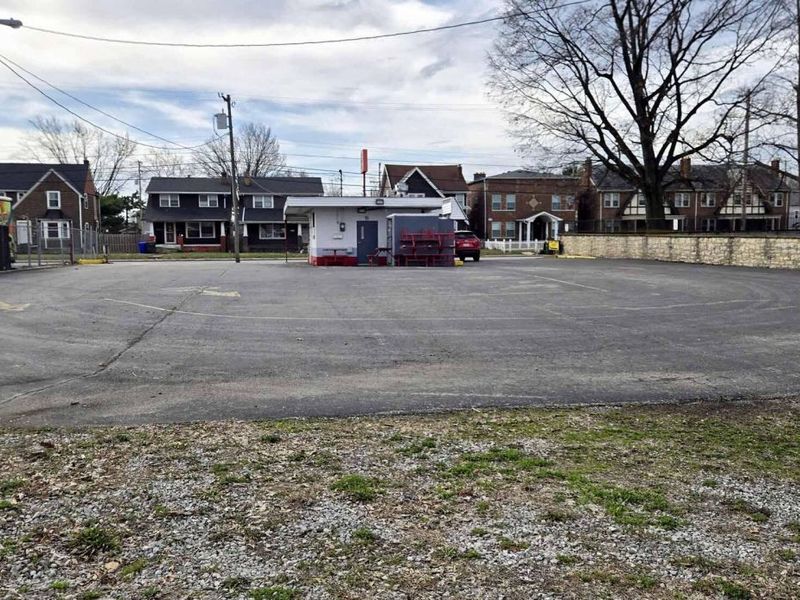 2860 Sullivant Avenue , Columbus, OH 43204 Photo 23