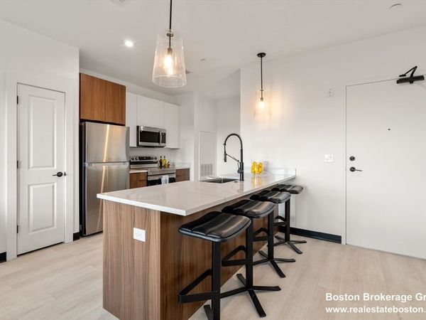 600 Broadway, Unit 306, Everett, MA 02149