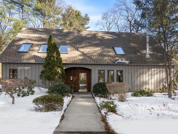 85 Lake Road Ter, Wayland, MA 01778