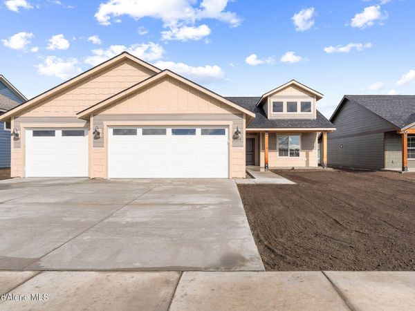 8989 W Swather AVE , Rathdrum, ID 83858