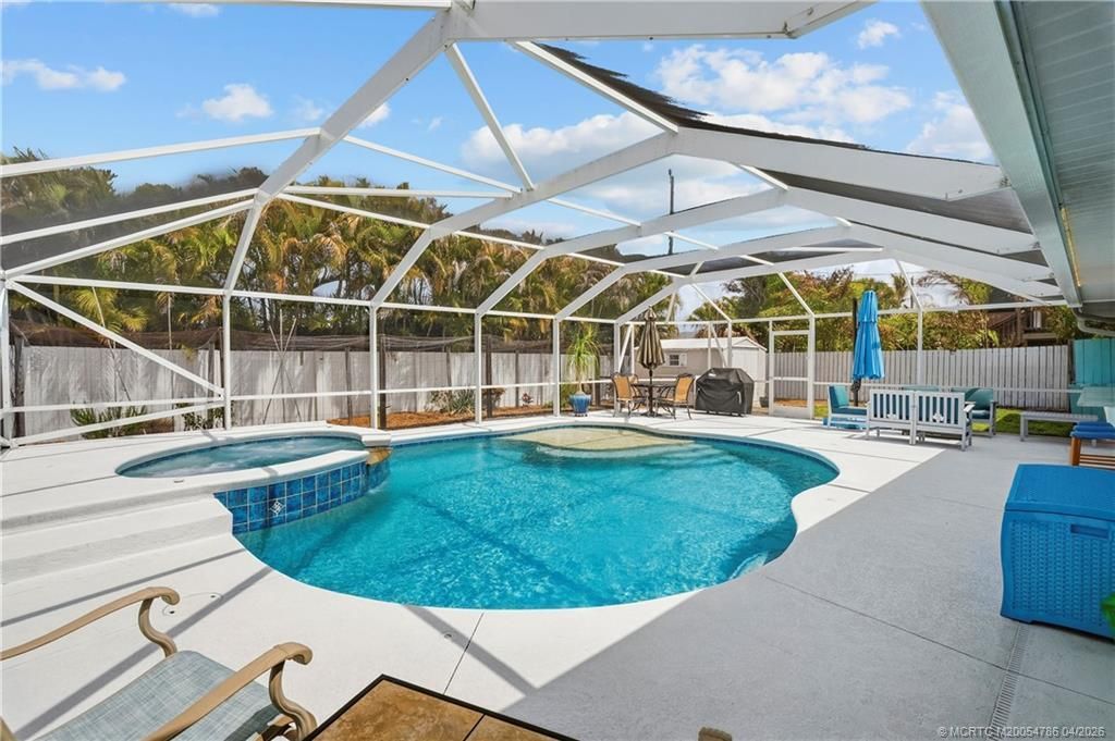 5605 SE Matousek Street, Stuart, FL 34997 Photo