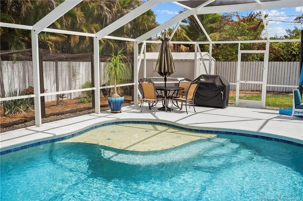 5605 SE Matousek Street, Stuart, FL 34997 Photo