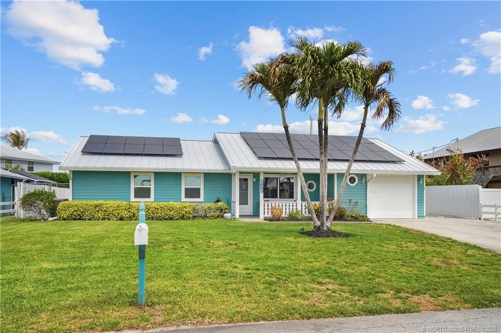 5605 SE Matousek Street, Stuart, FL 34997 Photo