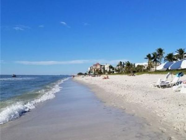 10475 Gulf Shore DR, Unit 165, NAPLES, FL 34108