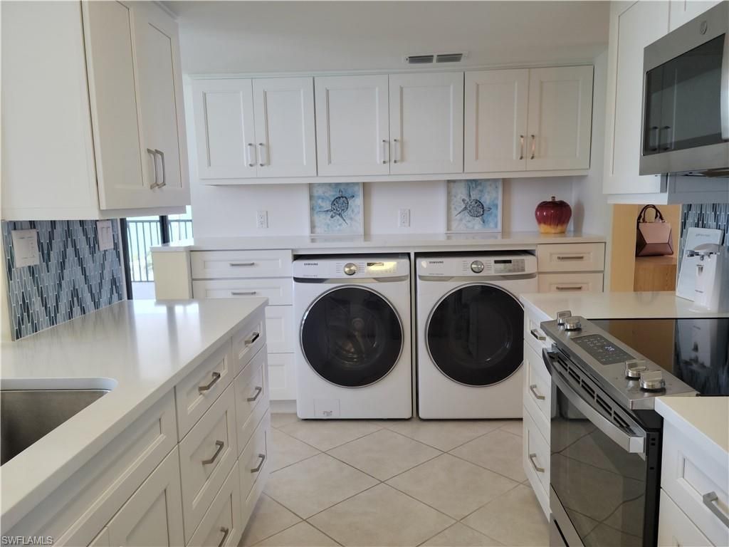 10475 Gulf Shore Dr, Unit 165, Naples, FL 34108 Photo