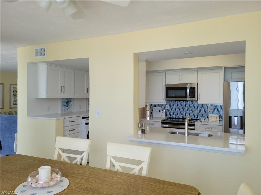 10475 Gulf Shore Dr, Unit 165, Naples, FL 34108 Photo