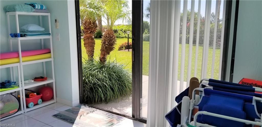 10475 Gulf Shore Dr, Unit 165, Naples, FL 34108 Photo