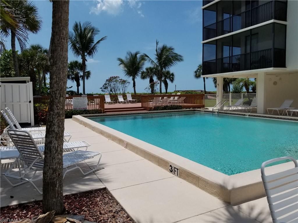 10475 Gulf Shore Dr, Unit 165, Naples, FL 34108 Photo