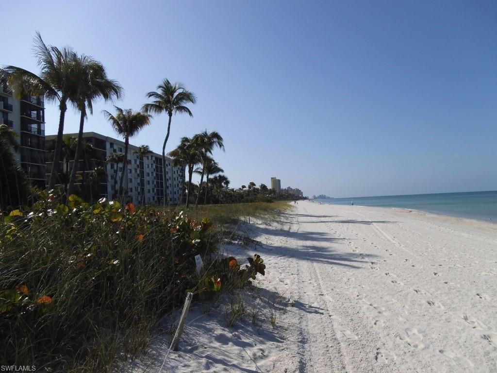 10475 Gulf Shore Dr, Unit 165, Naples, FL 34108 Photo