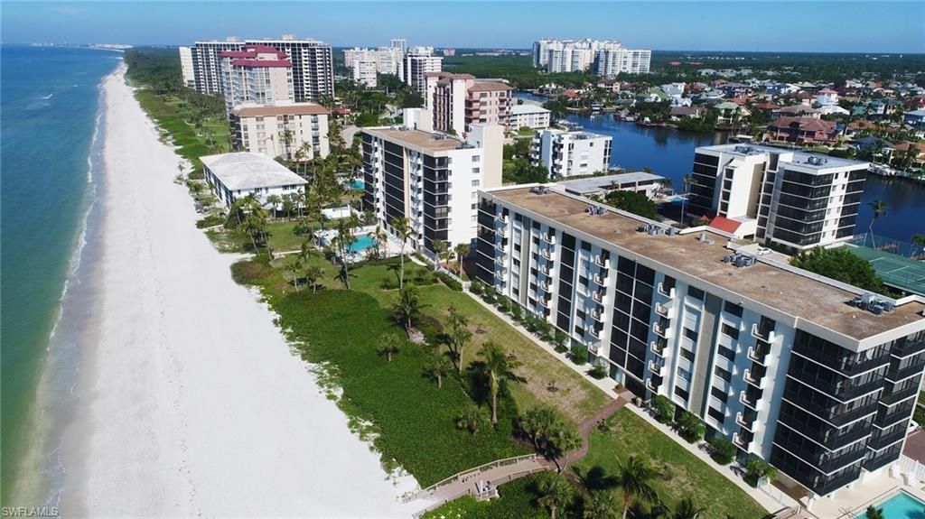 10475 Gulf Shore Dr, Unit 165, Naples, FL 34108 Photo