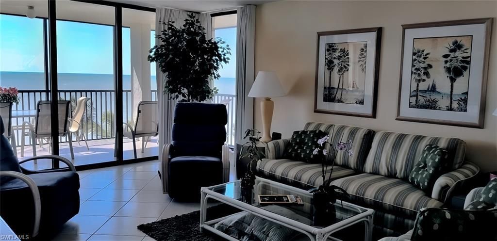 10475 Gulf Shore Dr, Unit 165, Naples, FL 34108 Photo
