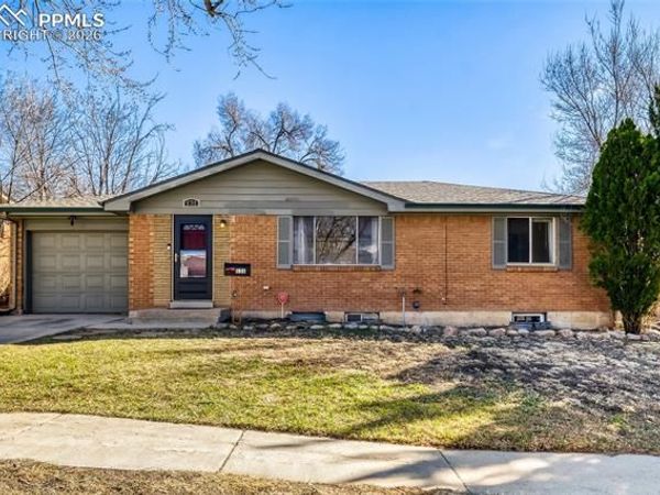 131 N Roosevelt Street, Colorado Springs, CO 80909