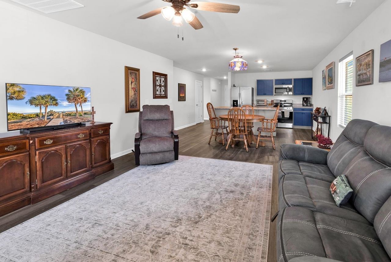 140 Cape Point Dr. Photo 16