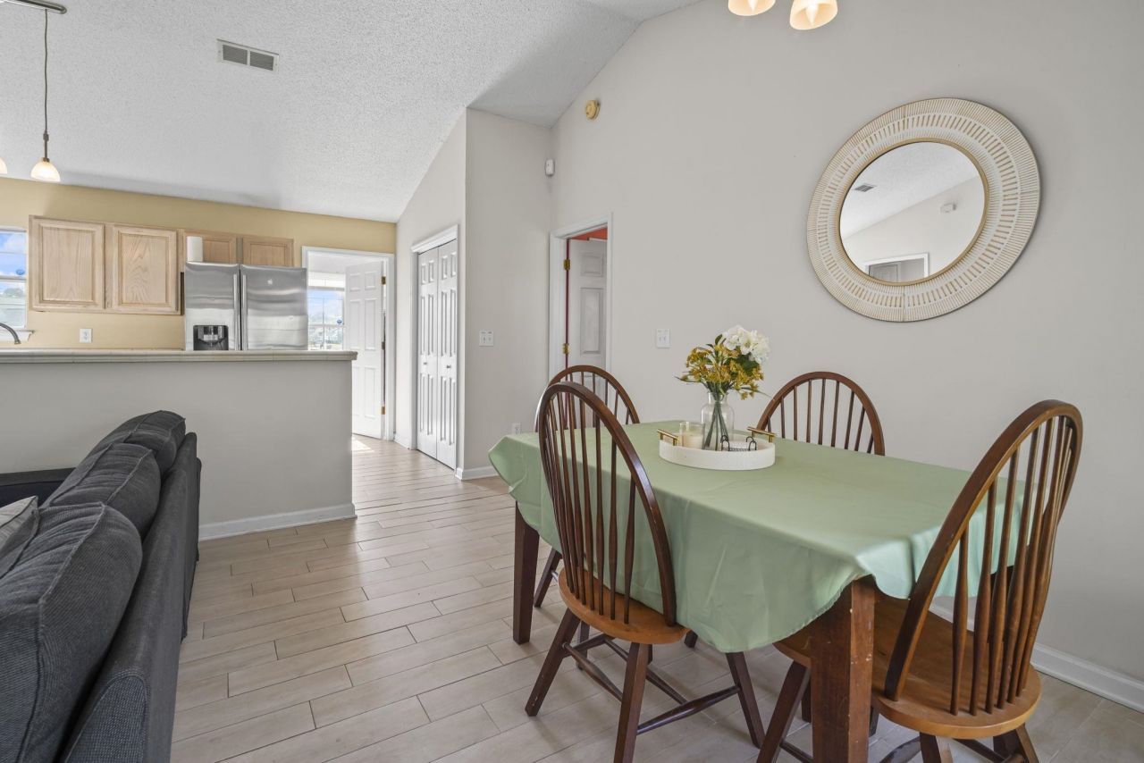 4351 Dew N. Ct. Photo 11