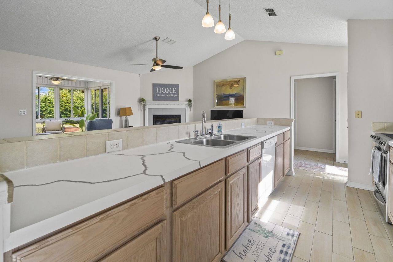 4351 Dew N. Ct. Photo 21