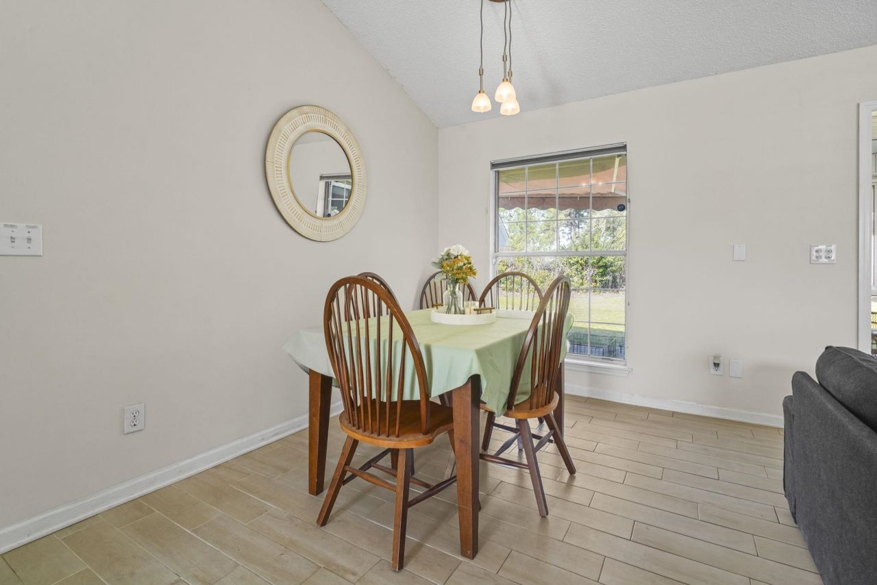 4351 Dew N. Ct. Photo 25