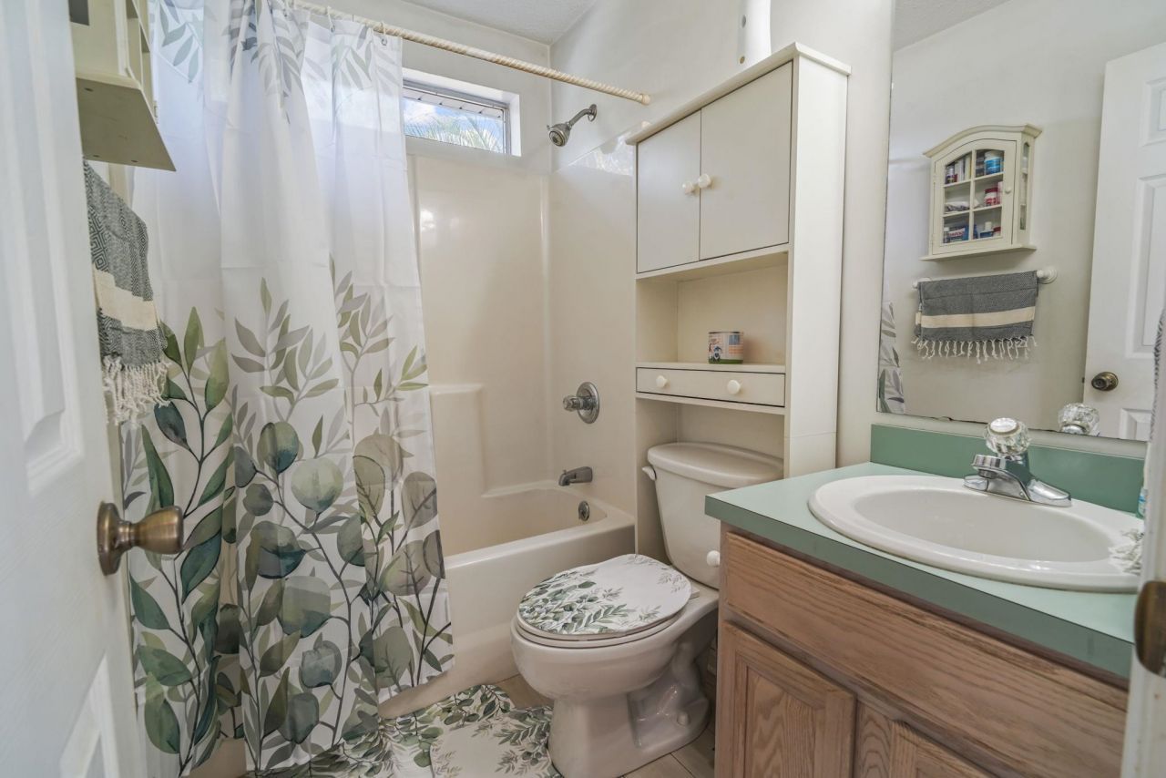 4351 Dew N. Ct. Photo 36