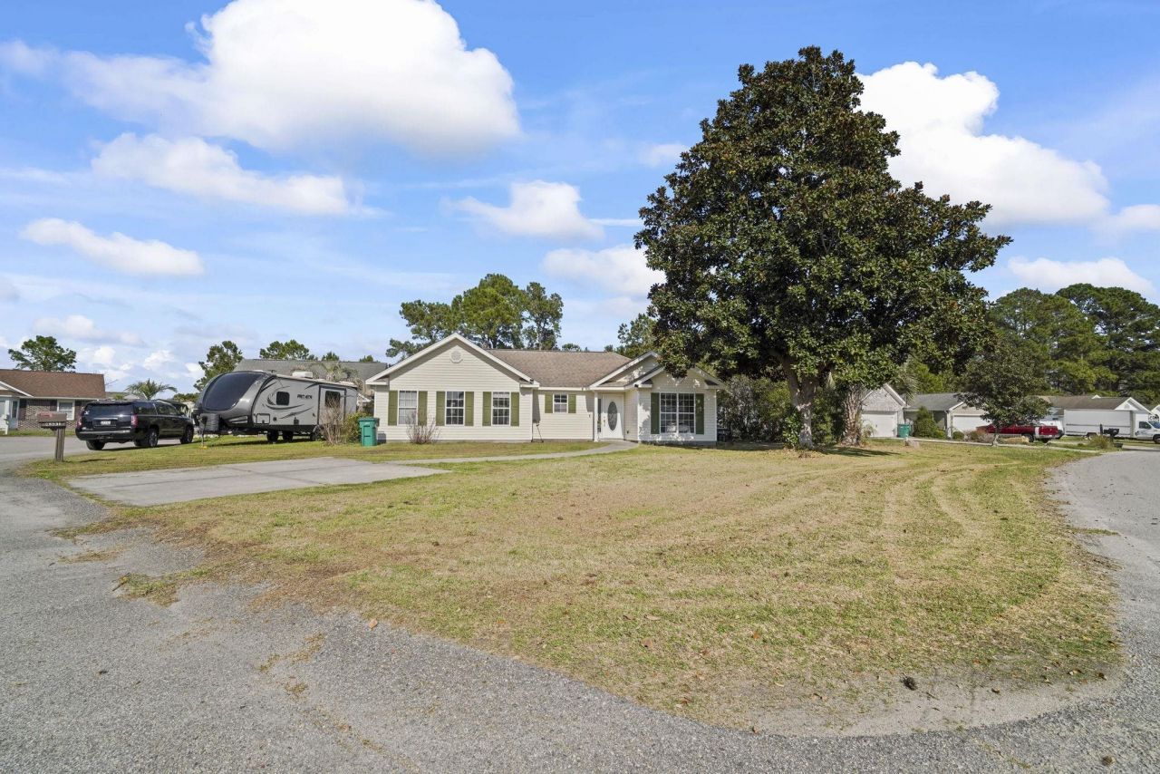 4351 Dew N. Ct. Photo 4