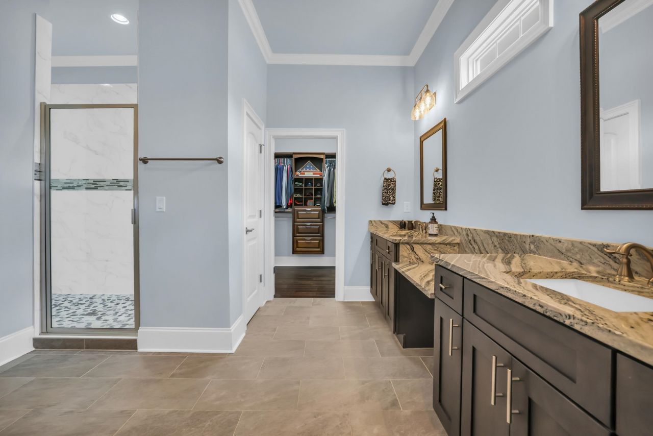 2004 Crow Field Ct. Photo 13