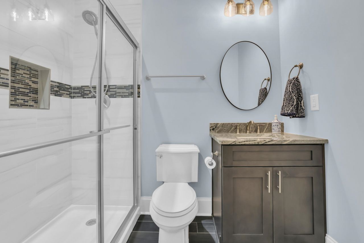 2004 Crow Field Ct. Photo 16