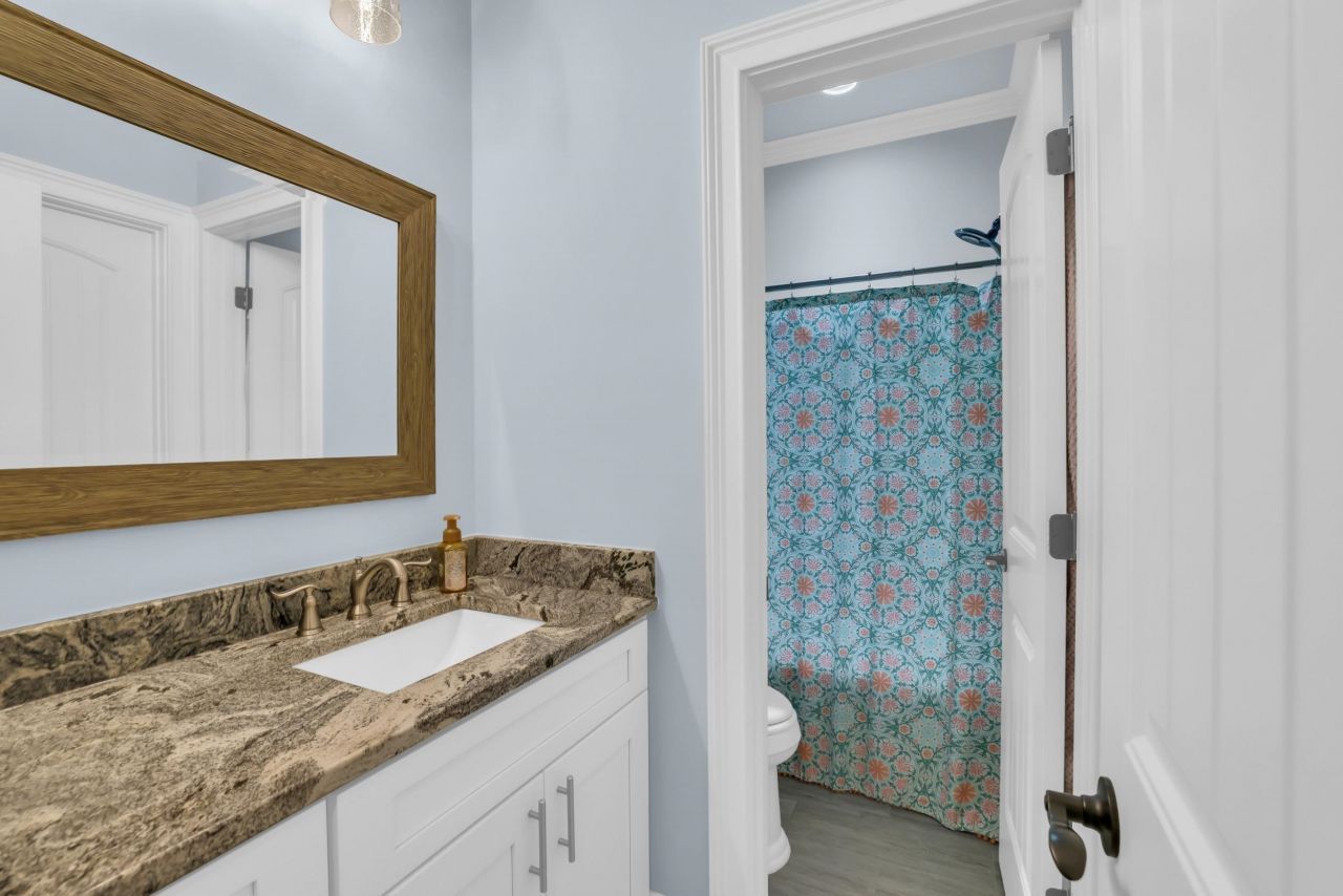 2004 Crow Field Ct. Photo 24