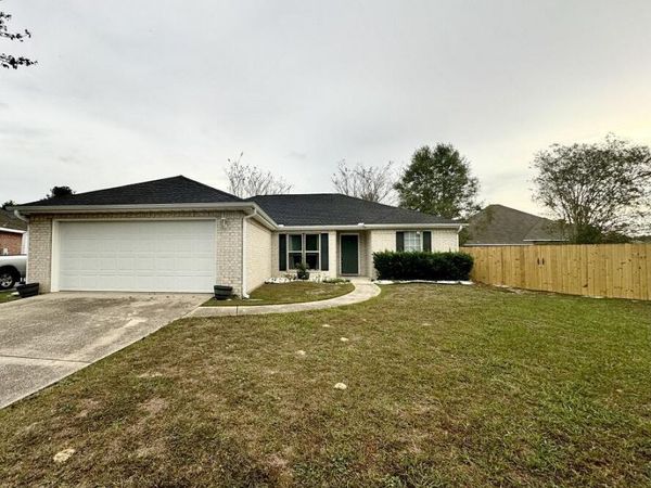 8133 Rue Hollifield , Ocean Springs, MS 39564