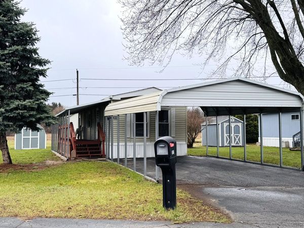 851 Mobile Boulevard, Unit 4, Niles, MI 49120