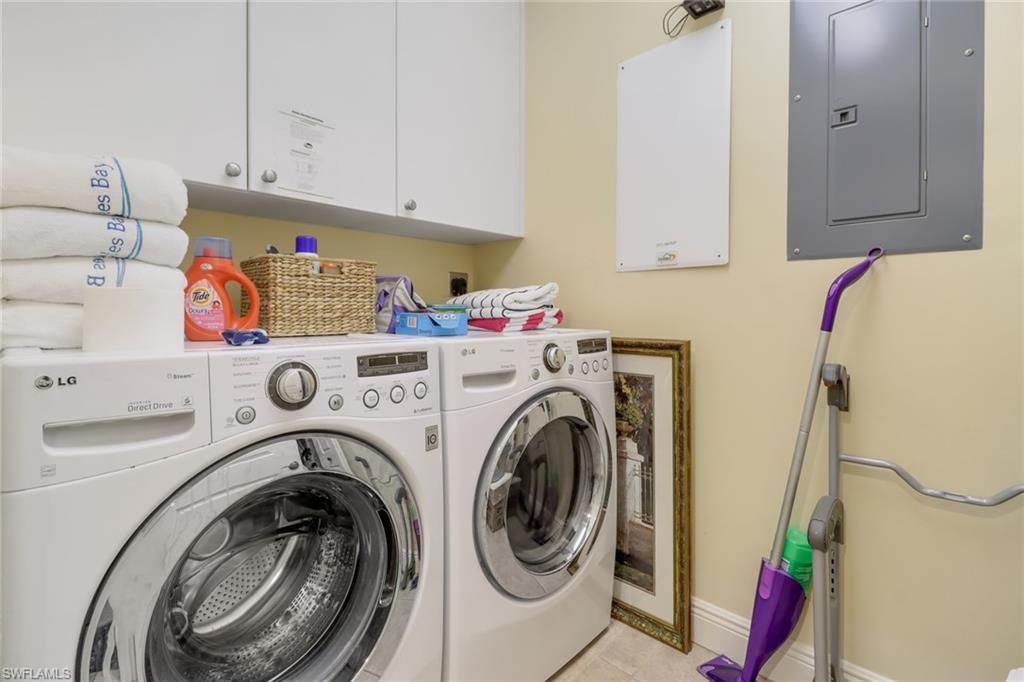 985 Sandpiper St , Unit I204, Naples, FL 34102 Photo