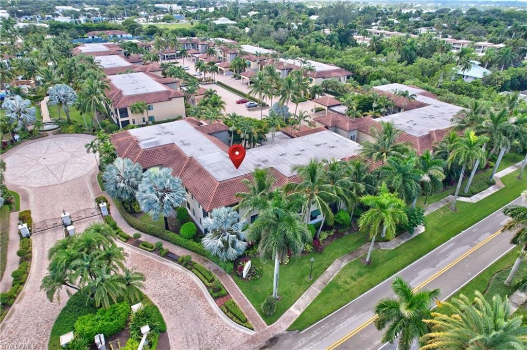 985 Sandpiper St , Unit I204, Naples, FL 34102 Photo