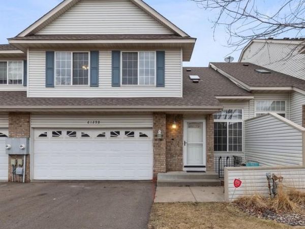 6129 Tahoe Circle, Unit B, Woodbury, MN 55125