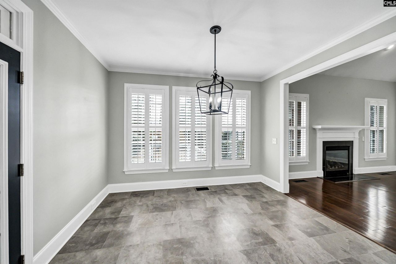 152 Inverness Drive Photo 10