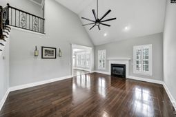 152 Inverness Drive photo 4