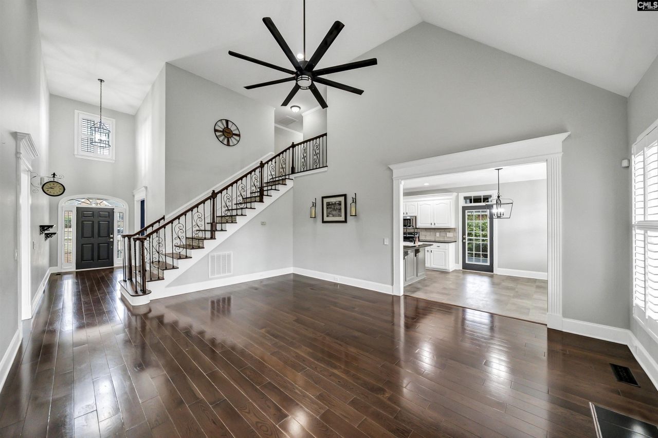 152 Inverness Drive Photo 7