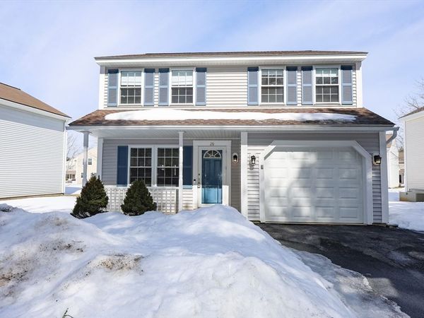 29 Juniper Lane, Unit 29, Tewksbury, MA 01876