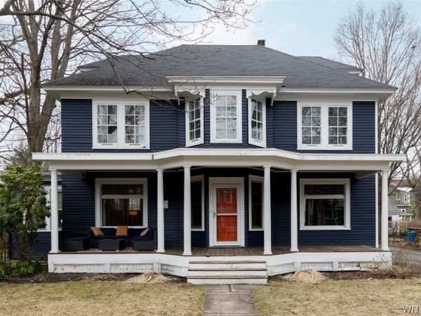 76 N Grove Street, East Aurora, NY 14052