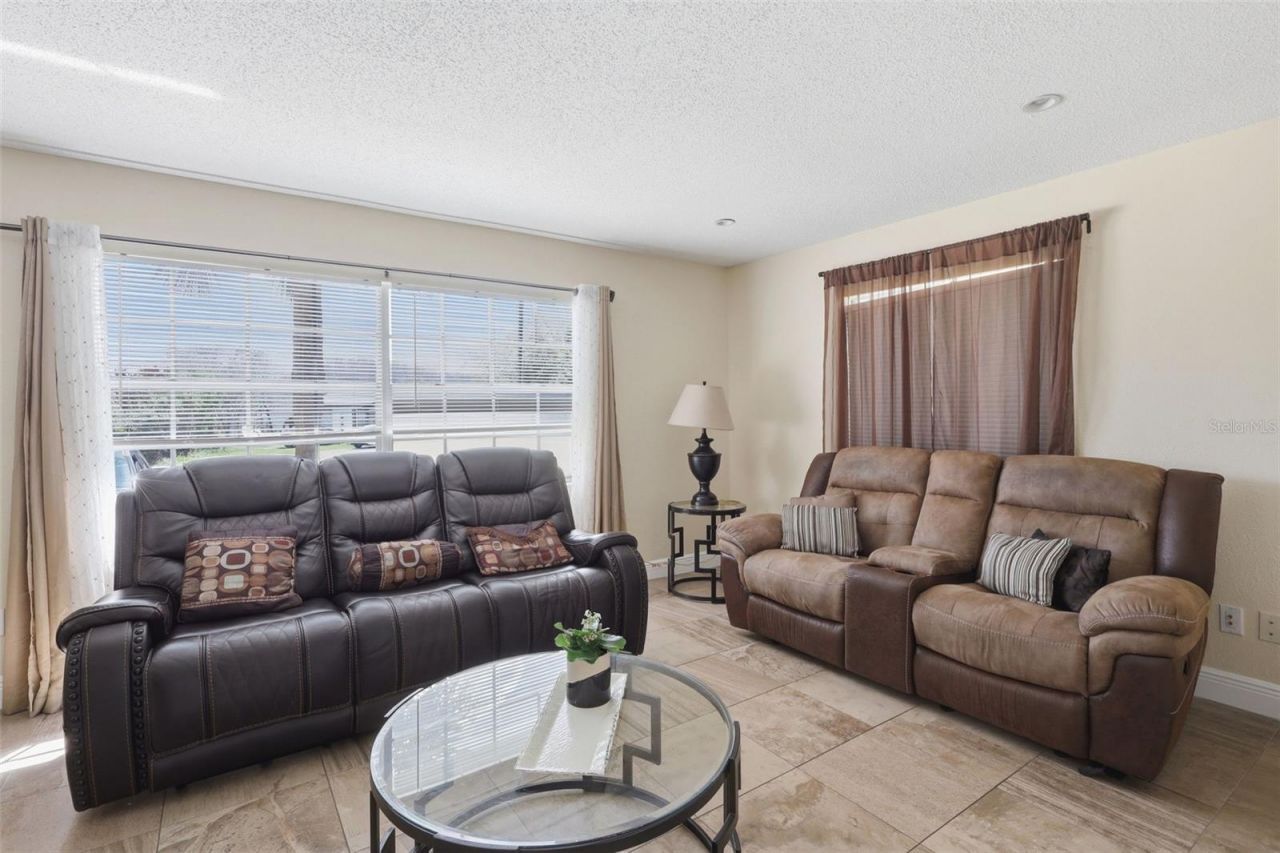 2732 Hidden Cove Court, Orlando, FL 32822 Photo